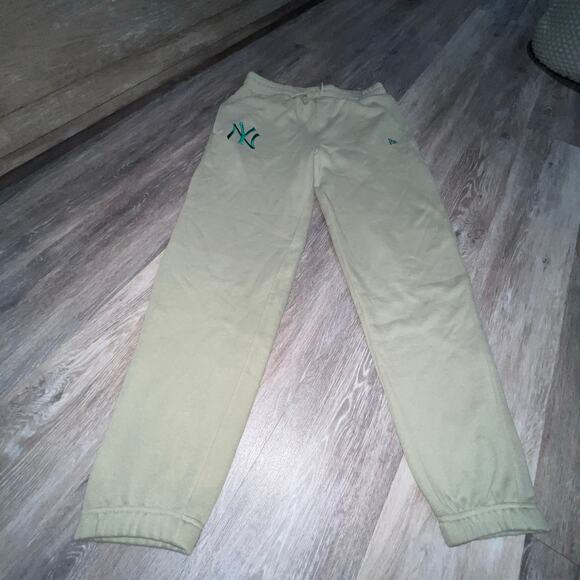 New ERA MLB New York Yankee Joggers Olive Green Medium - Picture 8 of 8